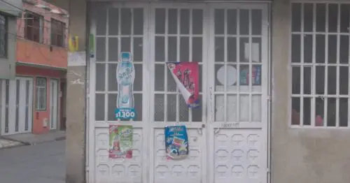 CIGARRERIA Y DULCERIA DULCES DETALLES CIGARRERIA Y DULCERIA DULCES DETALLES
